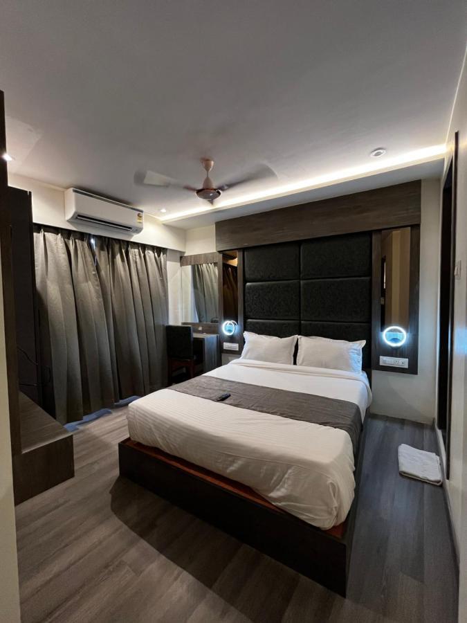 Hotel Classio Andheri - Near Dn Nagar Metro Station Mumbai  Buitenkant foto