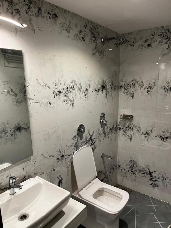 Hotel Classio Andheri - Near Dn Nagar Metro Station Mumbai  Buitenkant foto