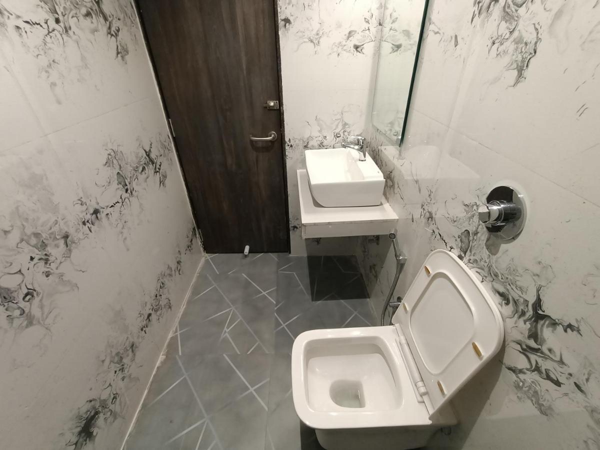 Hotel Classio Andheri - Near Dn Nagar Metro Station Mumbai  Buitenkant foto